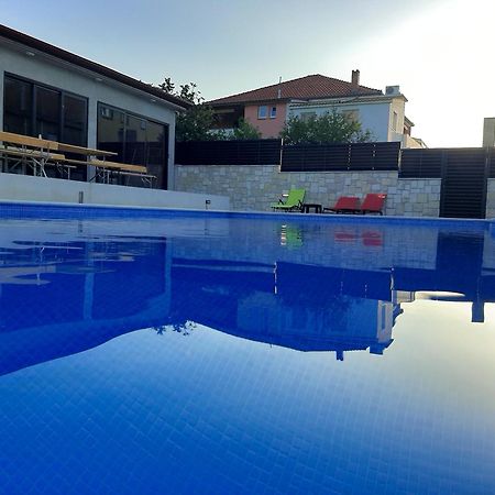 Apartments Vuk Posedarje Bagian luar foto