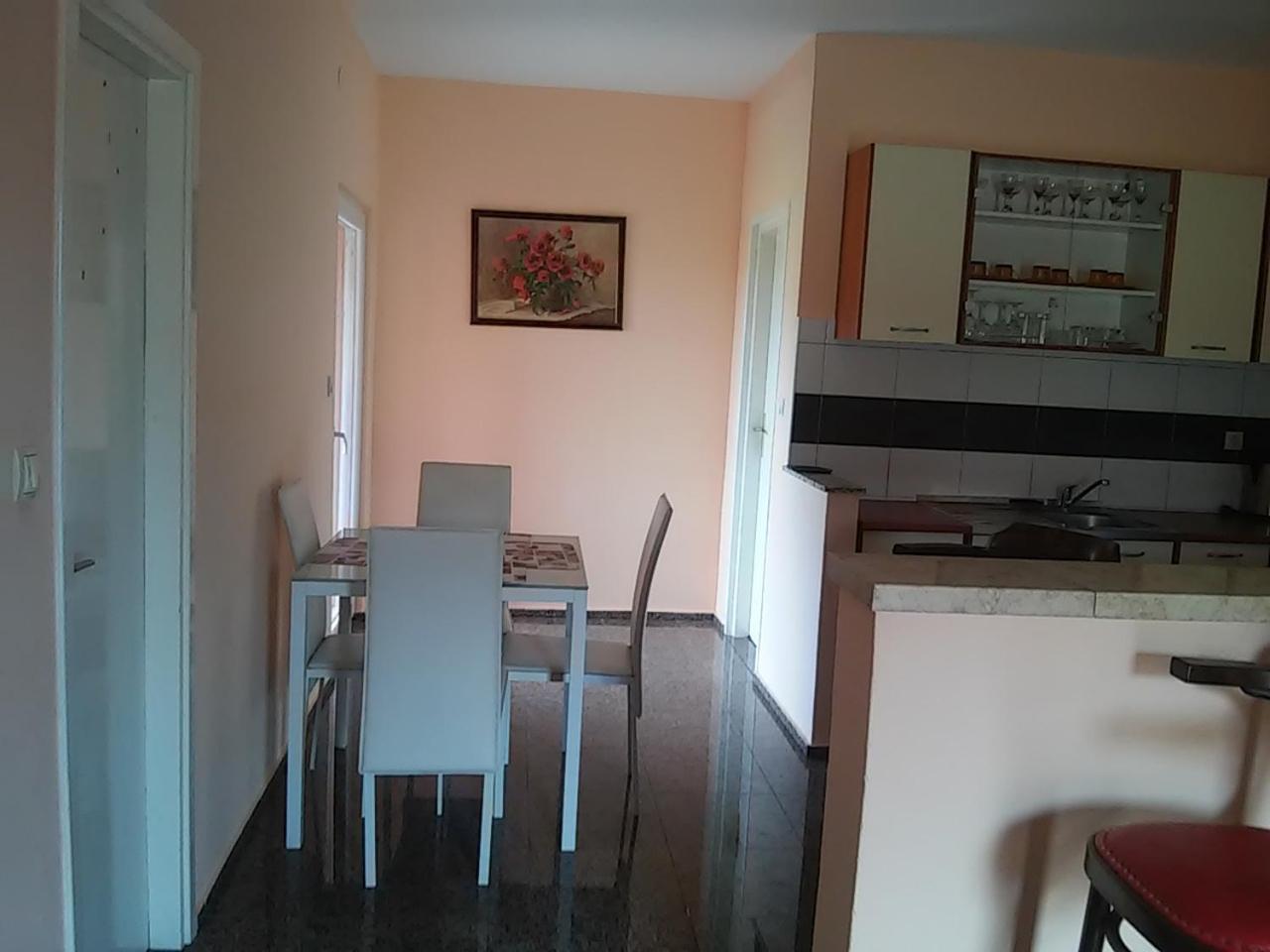 Apartments Vuk Posedarje Ruang foto